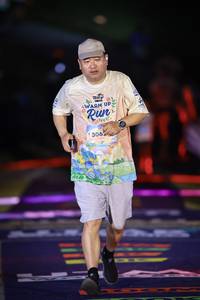 BIB: 
                            <button type="button" onclick="openModal(25219820)" class="btn btn-primary btn-sm float-right btn-popup" data-toggle="modal" data-target=".modal-high-quality">
                        <i class="fas fa-shopping-cart"></i> Add to Cart
                    </button>
                                            <button type="button" onclick="isThisMe(25219820, true)" class="btn btn-success btn-sm float-right btn-popup btn-isme hidden" data-toggle="tooltip" data-placement="bottom" title="นี่คือรูปของคุณใช่ไหม คลิกที่นี่เพื่อเอาเข้าอัลบั้ม">
                        <i class="fas fa-plus"></i> Add to album
                    </button>
                    <button type="button" onclick="isThisMe(25219820, false)" class="btn btn-warning btn-sm float-right btn-popup btn-isnotme hidden">
                        <i class="fas fa-ban"></i> Remove from album
                    </button>